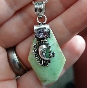 Green and Silver Gemstone Pendant Necklace